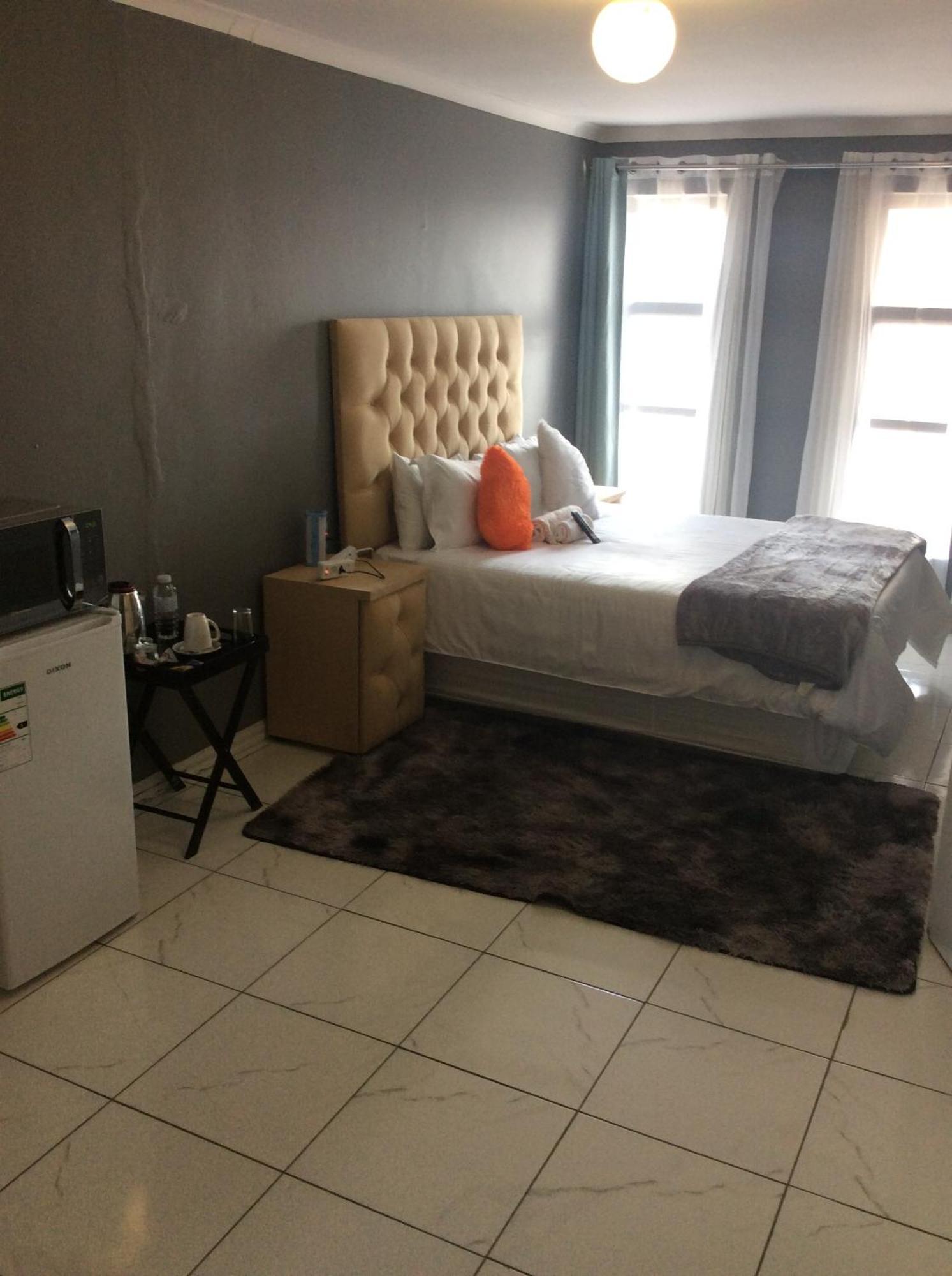 De Capital Guest House East London Εξωτερικό φωτογραφία